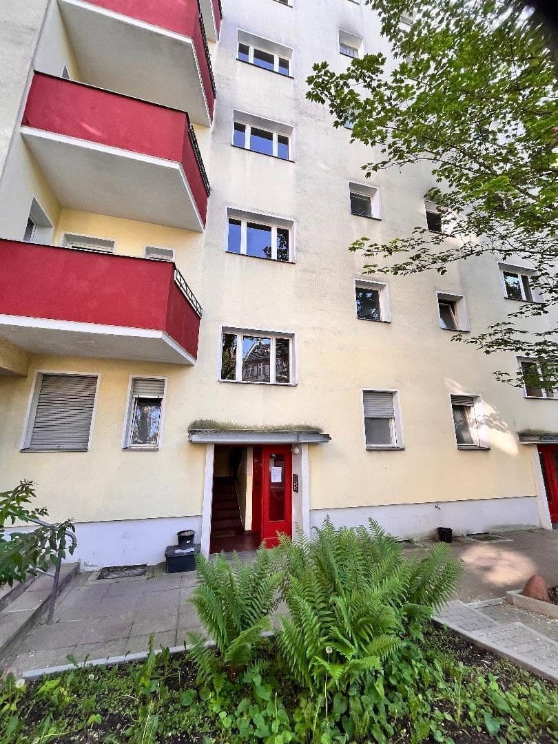 Prodej bytu 2+1 44 m², Berlin Friedenau, Berlín Prodej bytu 2+1 44 m², Berlin Friedenau, Berlín