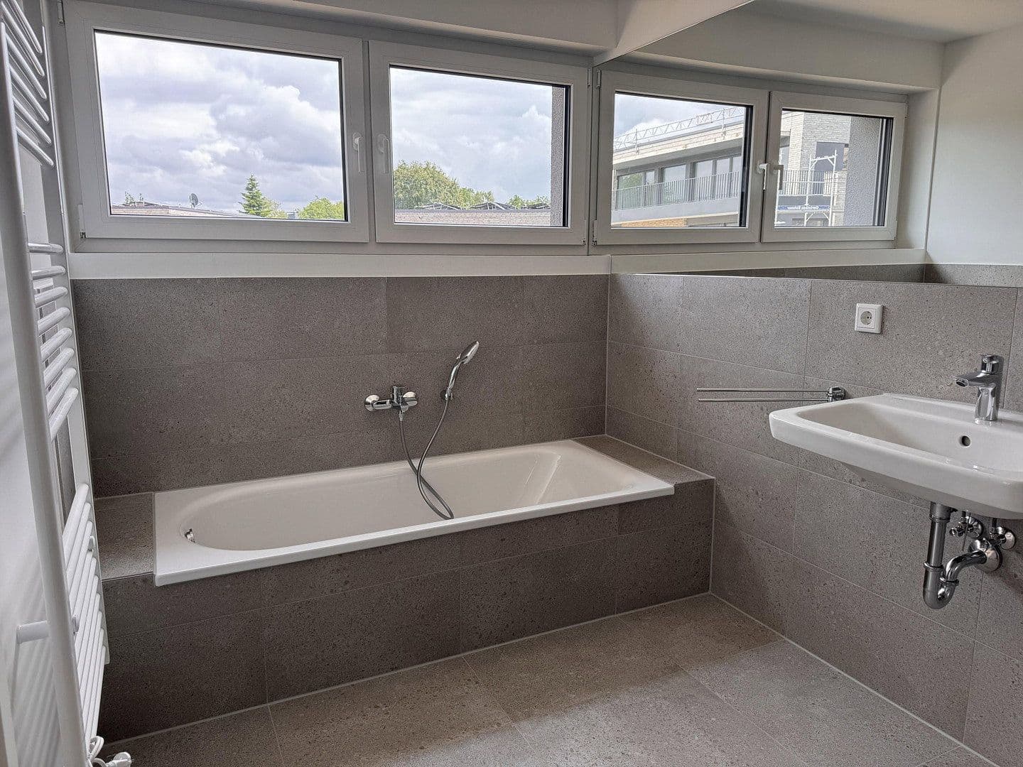 Pronájem bytu 3+1 100 m², Verl, Severní Porýní-Vestfálsko Pronájem bytu 3+1 100 m², Verl, Severní Porýní-Vestfálsko