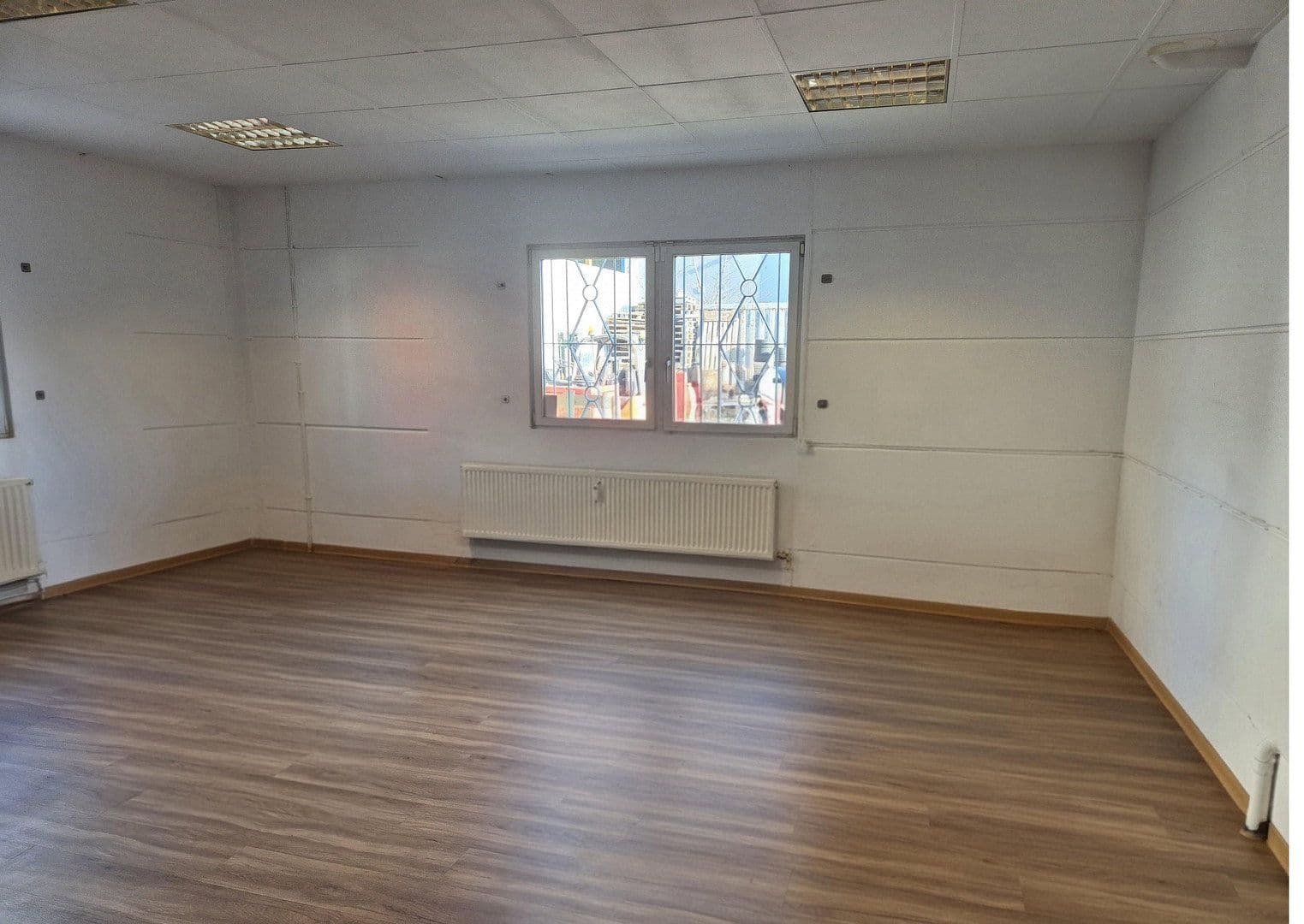 Pronájem nebytového prostoru 632 m², Rudolf-Diesel-Str. 11, Kaltenkirchen, Šlesvicko-Holštýnsko Pronájem nebytového prostoru 632 m², Rudolf-Diesel-Str. 11, Kaltenkirchen, Šlesvicko-Holštýnsko