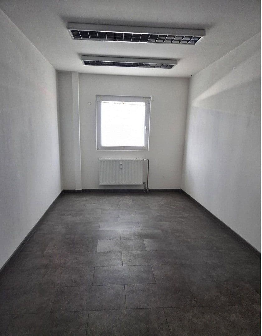 Pronájem nebytového prostoru 632 m², Rudolf-Diesel-Str. 11, Kaltenkirchen, Šlesvicko-Holštýnsko Pronájem nebytového prostoru 632 m², Rudolf-Diesel-Str. 11, Kaltenkirchen, Šlesvicko-Holštýnsko