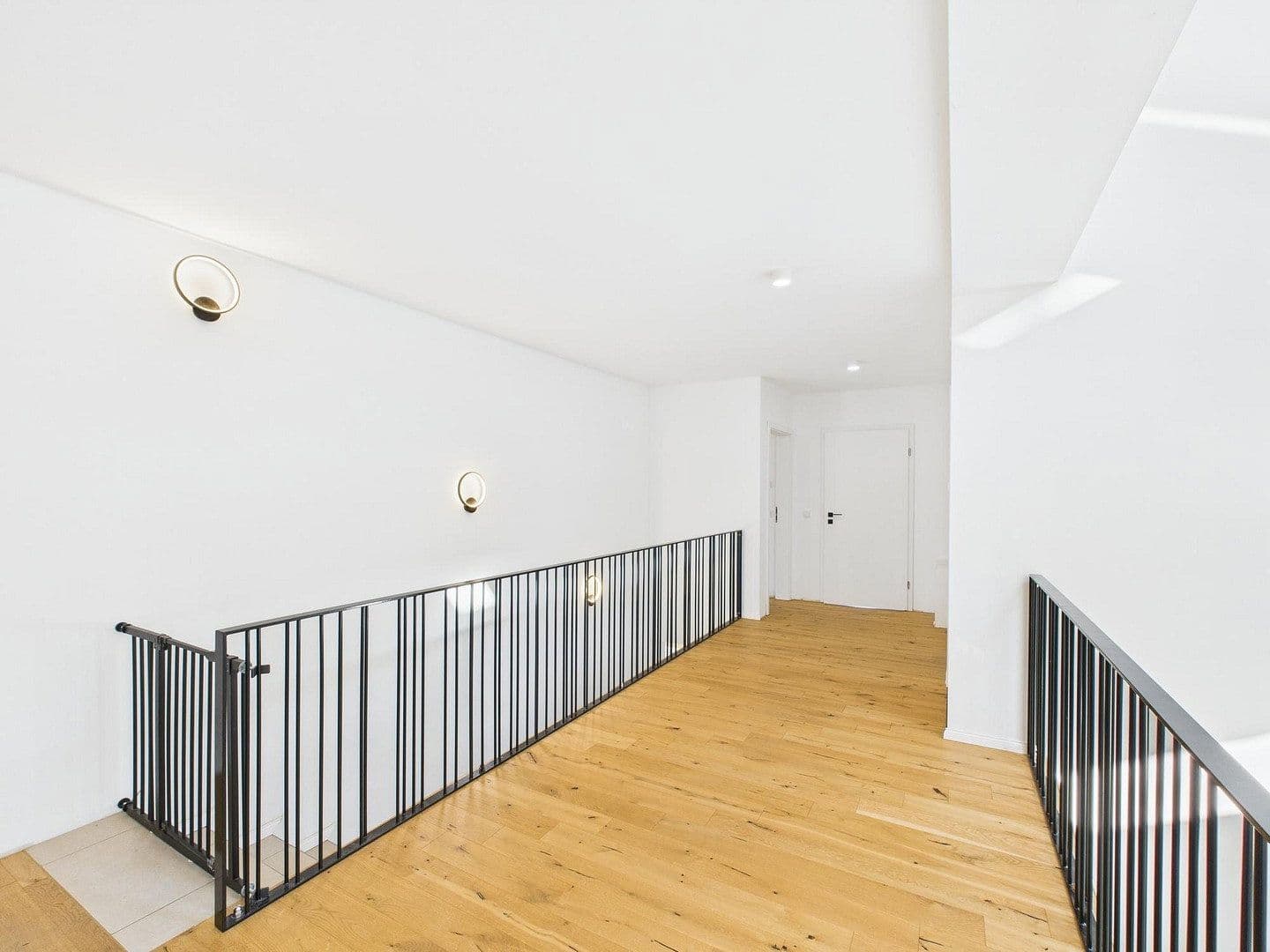 Prodej domu 178 m², pozemek 1.401 m², Mittenwalde, Braniborsko Prodej domu 178 m², pozemek 1.401 m², Mittenwalde, Braniborsko