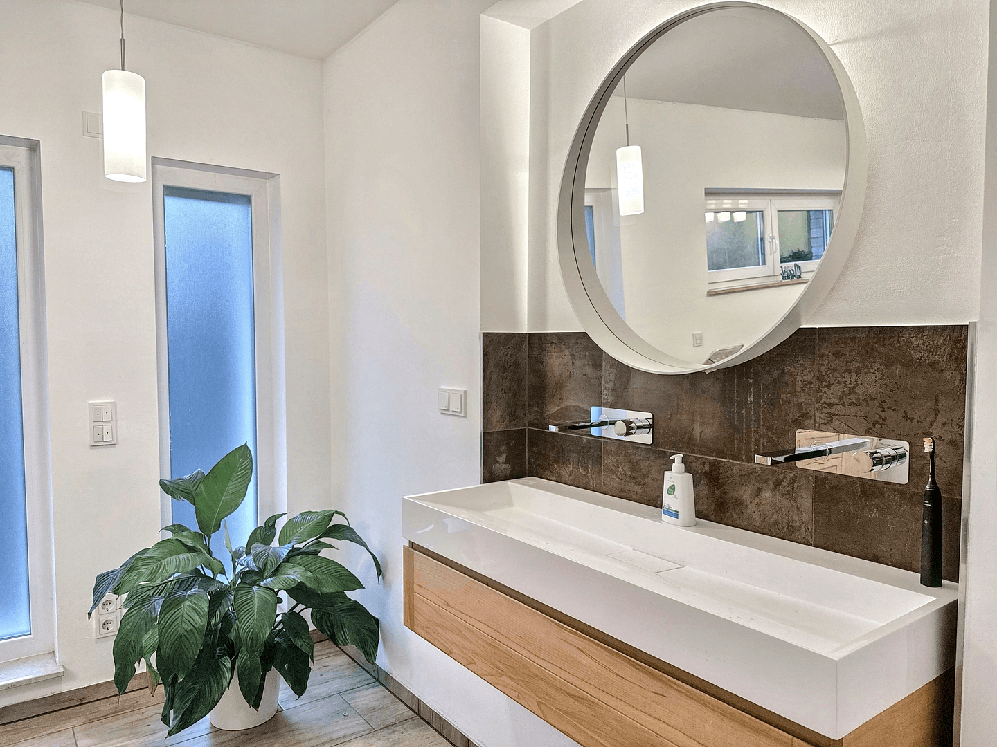 Prodej domu 178 m², pozemek 1.401 m², Mittenwalde, Braniborsko Prodej domu 178 m², pozemek 1.401 m², Mittenwalde, Braniborsko