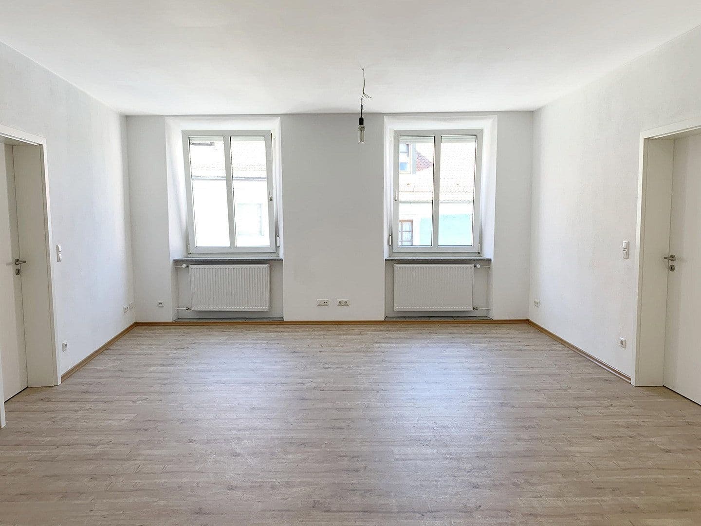 Pronájem bytu 3+1 84 m², Fürstenstraße 8, Straubung, Bavorsko Pronájem bytu 3+1 84 m², Fürstenstraße 8, Straubung, Bavorsko