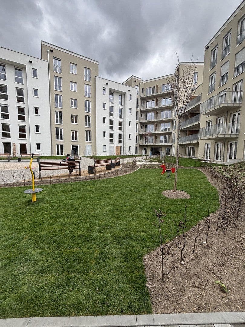 Pronájem bytu 3+1 76 m², Eschollbrücker Straße 6, Darmstadt, Hessen Pronájem bytu 3+1 76 m², Eschollbrücker Straße 6, Darmstadt, Hessen