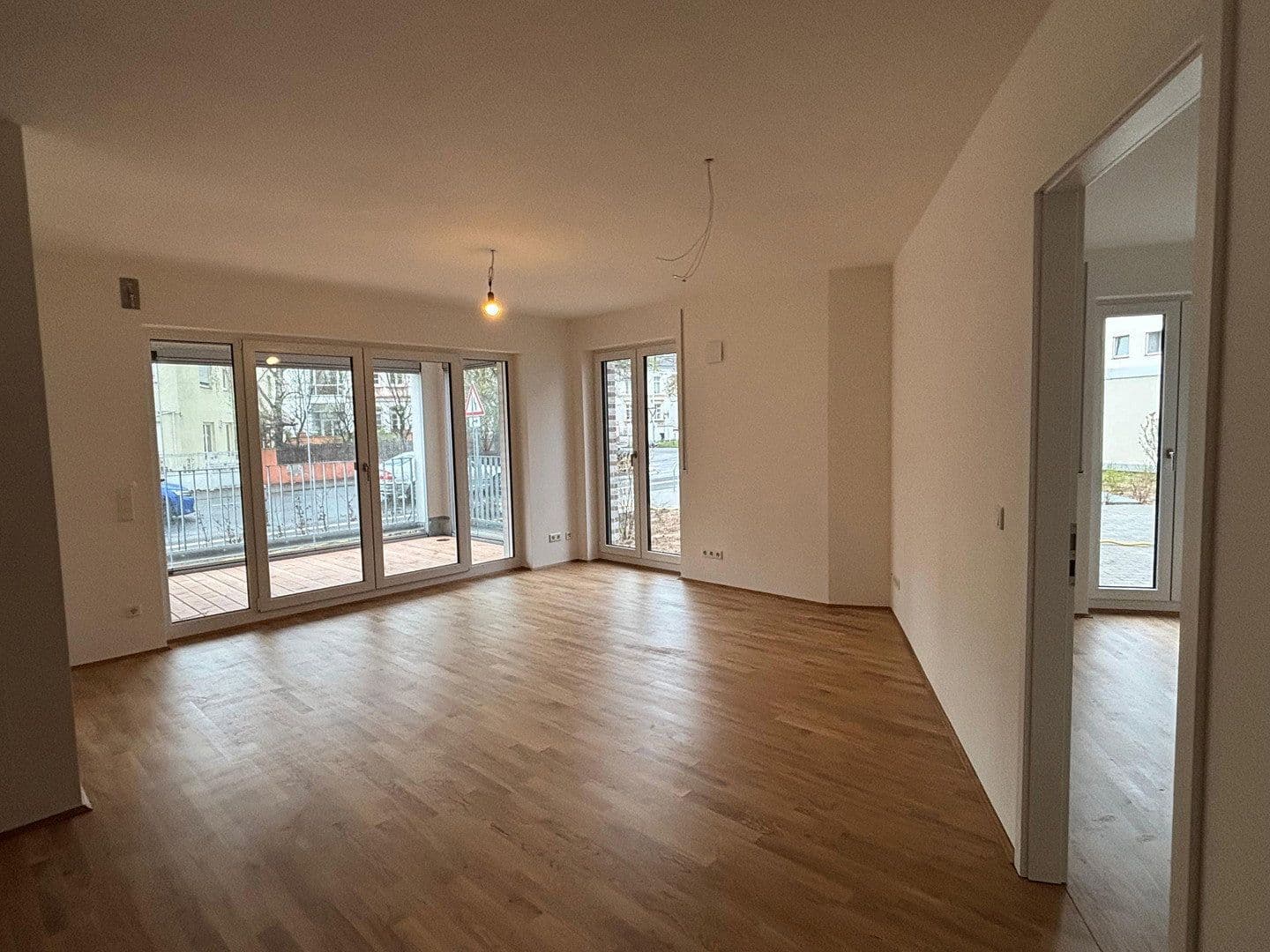 Pronájem bytu 3+1 76 m², Eschollbrücker Straße 6, Darmstadt, Hessen Pronájem bytu 3+1 76 m², Eschollbrücker Straße 6, Darmstadt, Hessen
