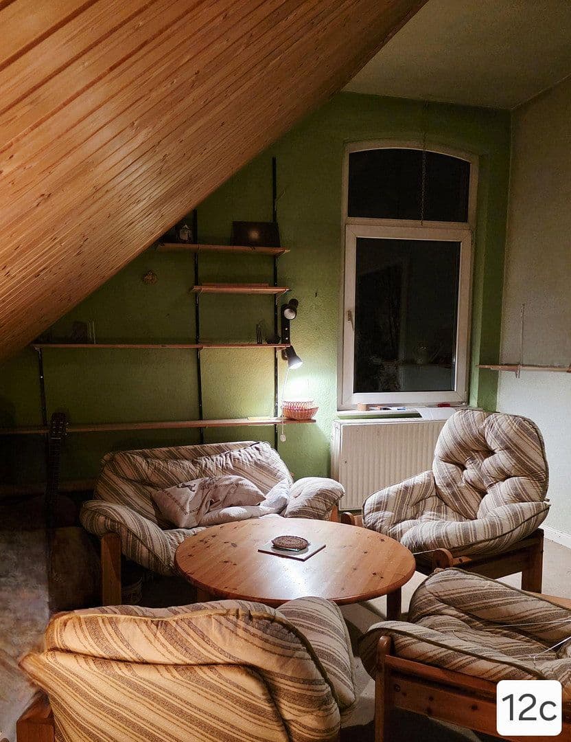 Prodej domu 219 m², pozemek 1.317 m², Uelzen, Dolní Sasko Prodej domu 219 m², pozemek 1.317 m², Uelzen, Dolní Sasko