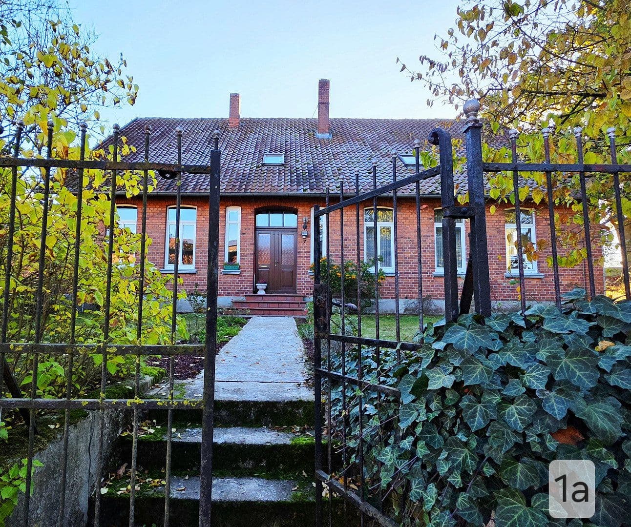 Prodej domu 219 m², pozemek 1.317 m², Uelzen, Dolní Sasko Prodej domu 219 m², pozemek 1.317 m², Uelzen, Dolní Sasko