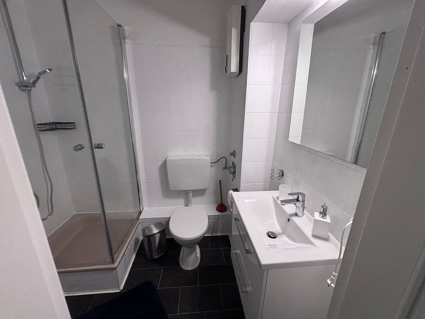 Pronájem bytu 1+1 18 m², Turmstr. 16, Cáchy, Severní Porýní-Vestfálsko Pronájem bytu 1+1 18 m², Turmstr. 16, Cáchy, Severní Porýní-Vestfálsko