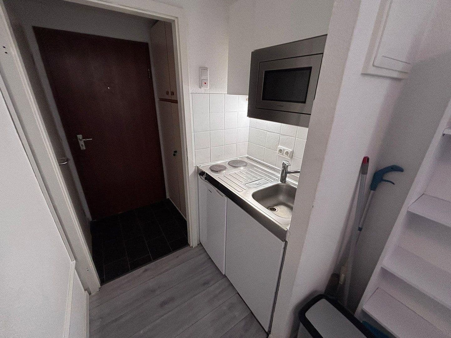 Pronájem bytu 1+1 18 m², Turmstr. 16, Cáchy, Severní Porýní-Vestfálsko Pronájem bytu 1+1 18 m², Turmstr. 16, Cáchy, Severní Porýní-Vestfálsko
