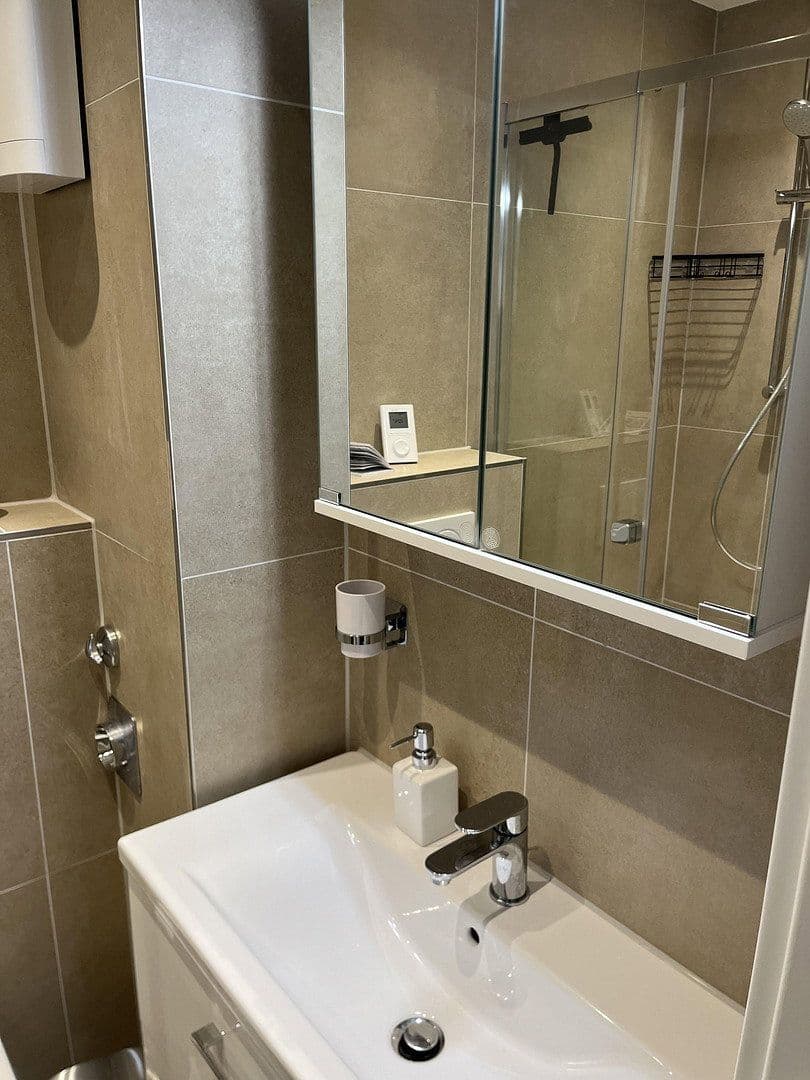 Pronájem bytu 1+1 18 m², Turmstr. 16, Cáchy, Severní Porýní-Vestfálsko Pronájem bytu 1+1 18 m², Turmstr. 16, Cáchy, Severní Porýní-Vestfálsko