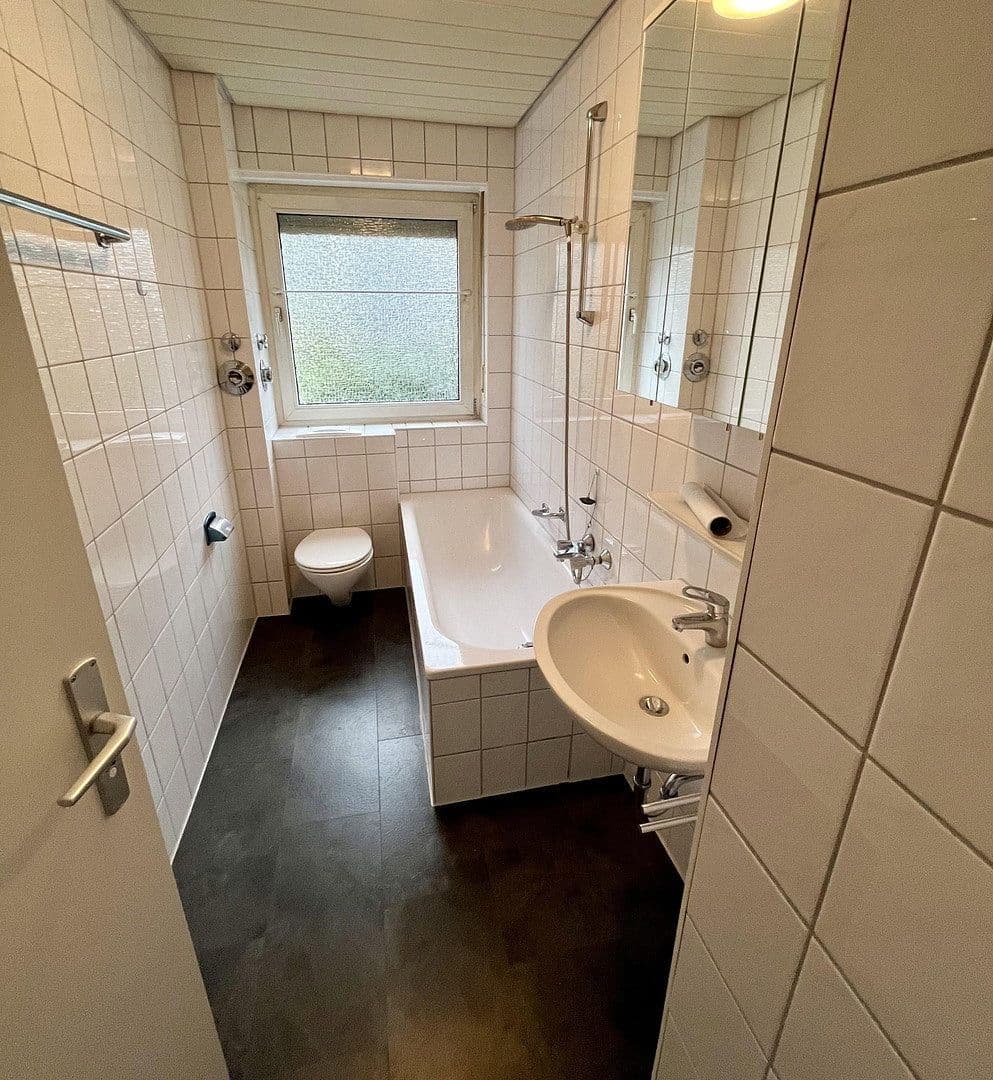 Pronájem bytu 10 m², Victor-Gollancz-Straße 10, Karlsruhe, Bádensko-Württembersko Pronájem bytu 10 m², Victor-Gollancz-Straße 10, Karlsruhe, Bádensko-Württembersko