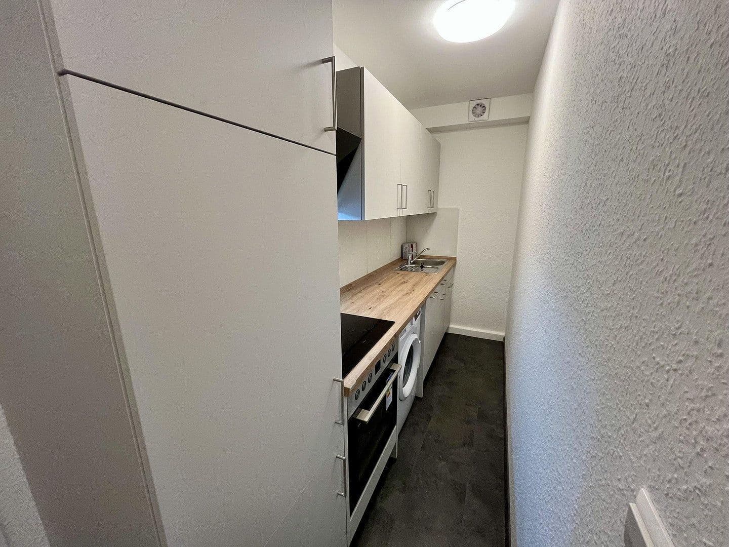 Pronájem bytu 10 m², Victor-Gollancz-Straße 10, Karlsruhe, Bádensko-Württembersko Pronájem bytu 10 m², Victor-Gollancz-Straße 10, Karlsruhe, Bádensko-Württembersko