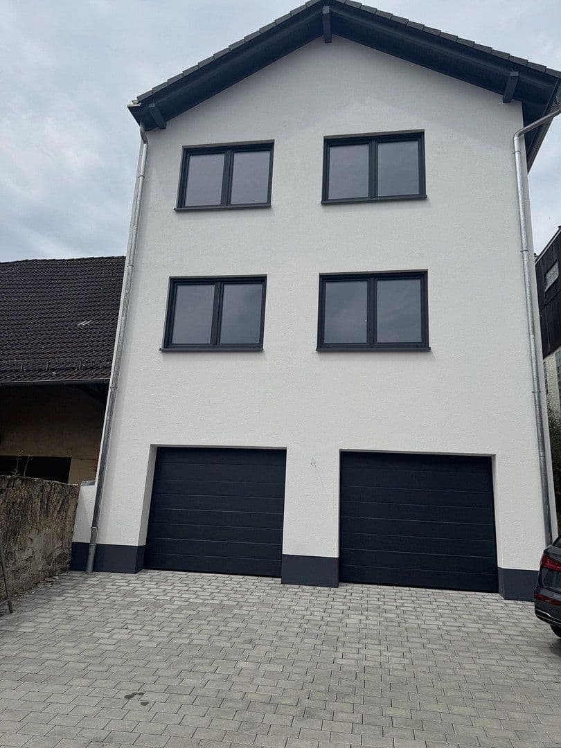 Pronájem domu 161 m², pozemek 539 m², Holzbergstrasse 6a, Rimbach, Hessen Pronájem domu 161 m², pozemek 539 m², Holzbergstrasse 6a, Rimbach, Hessen