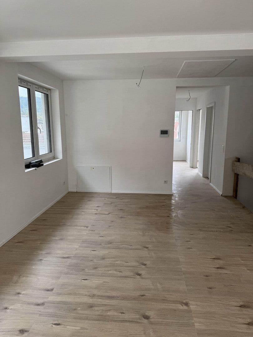 Pronájem domu 161 m², pozemek 539 m², Holzbergstrasse 6a, Rimbach, Hessen Pronájem domu 161 m², pozemek 539 m², Holzbergstrasse 6a, Rimbach, Hessen