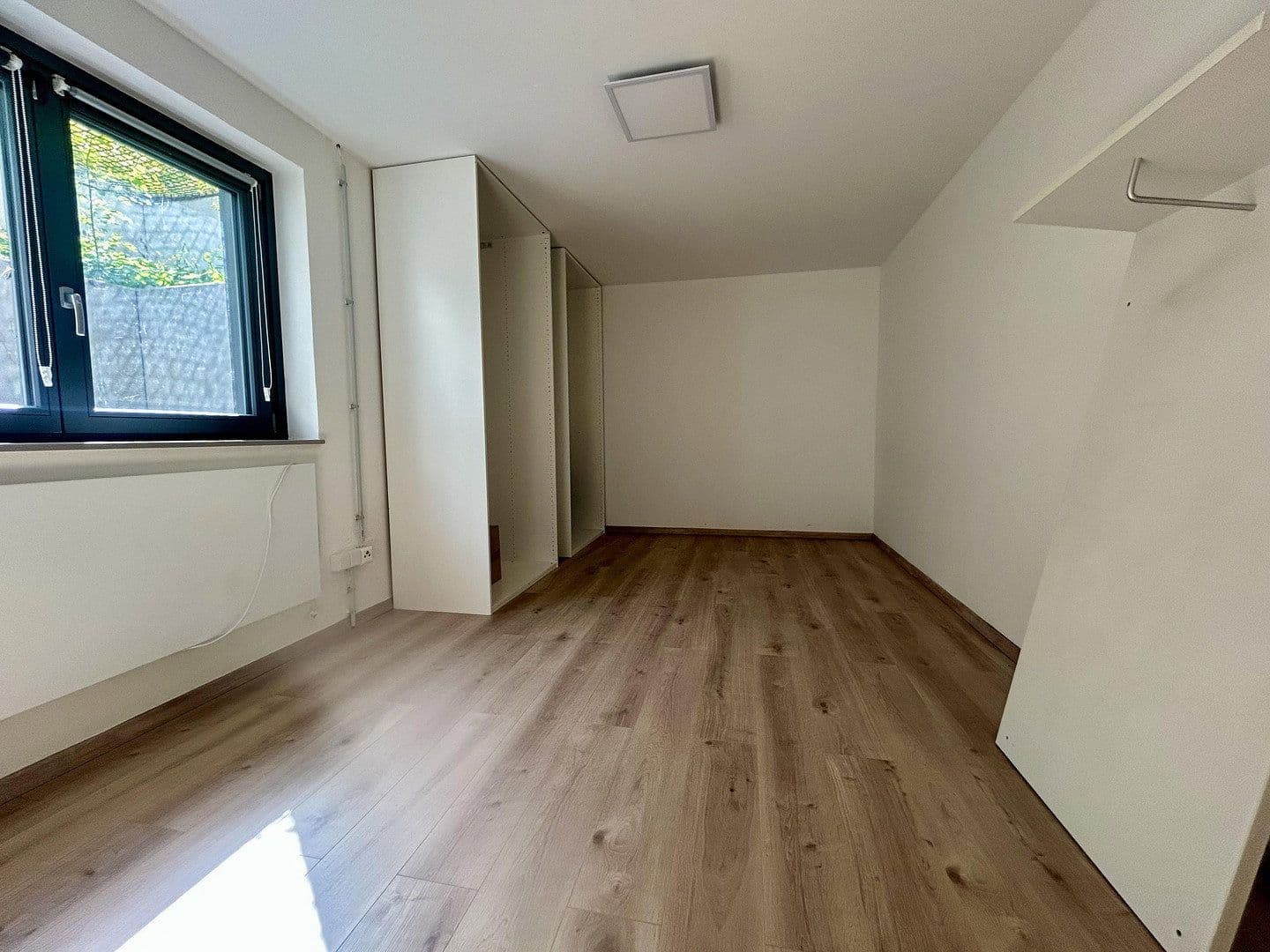 Prodej domu 150 m², pozemek 399 m², Kirchentellinsfurt, Bádensko-Württembersko Prodej domu 150 m², pozemek 399 m², Kirchentellinsfurt, Bádensko-Württembersko