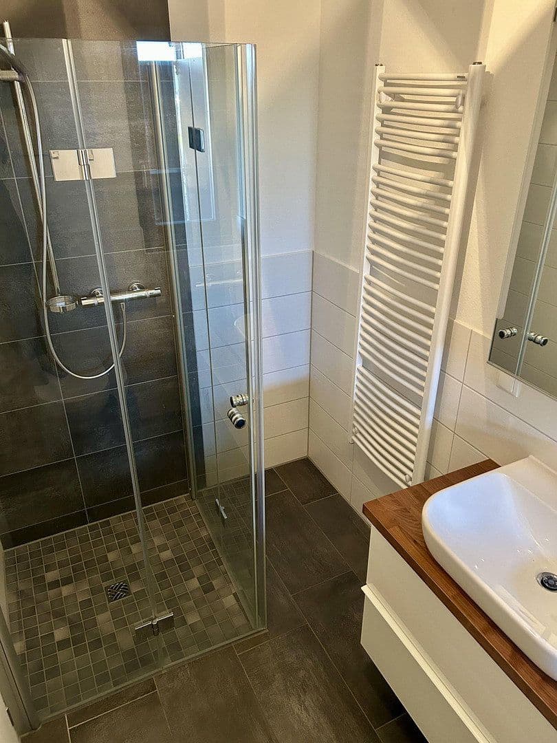 Prodej domu 150 m², pozemek 399 m², Kirchentellinsfurt, Bádensko-Württembersko Prodej domu 150 m², pozemek 399 m², Kirchentellinsfurt, Bádensko-Württembersko