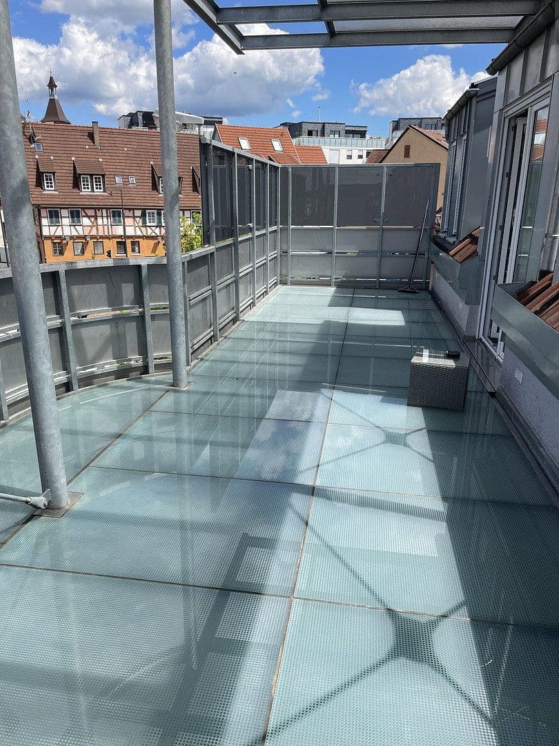 Pronájem bytu 3+1 148 m², Winnenden, Bádensko-Württembersko Pronájem bytu 3+1 148 m², Winnenden, Bádensko-Württembersko