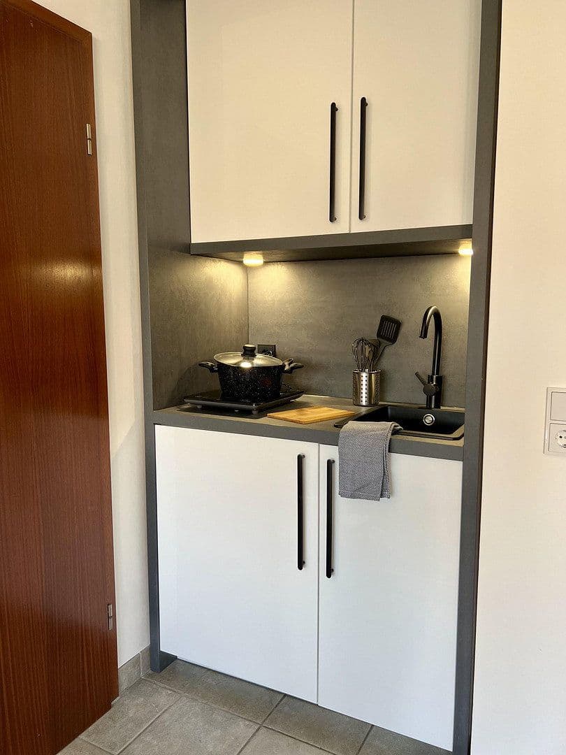 Pronájem bytu 1+1 41 m², Mainz, Porýní-Falc Pronájem bytu 1+1 41 m², Mainz, Porýní-Falc