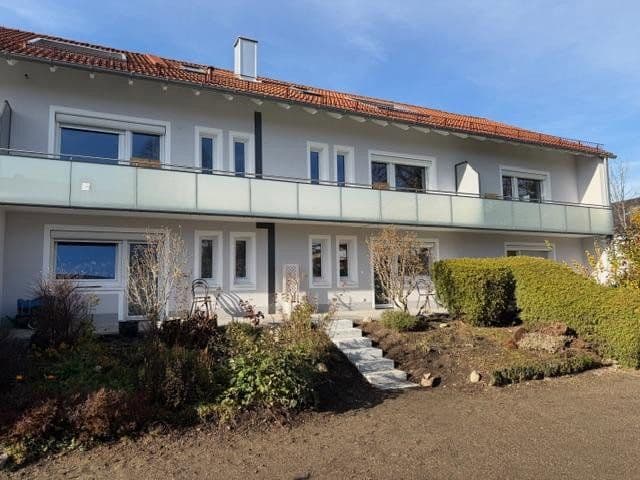 Pronájem bytu 2+1 59 m², Kriegerstrasse 3 a, Germering, Bavorsko Pronájem bytu 2+1 59 m², Kriegerstrasse 3 a, Germering, Bavorsko