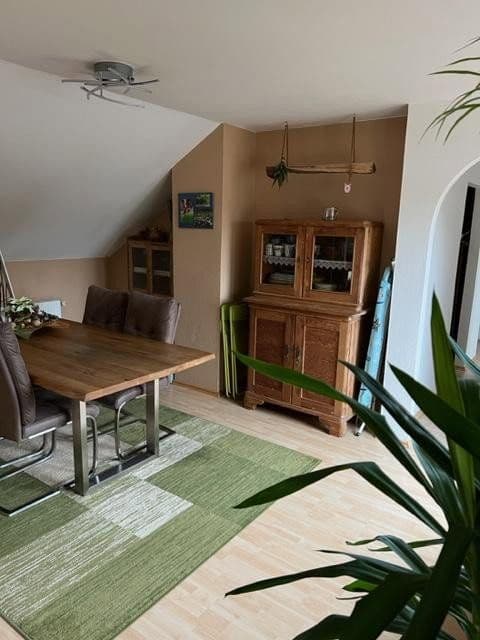 Pronájem bytu 2+1 59 m², Kriegerstrasse 3 a, Germering, Bavorsko Pronájem bytu 2+1 59 m², Kriegerstrasse 3 a, Germering, Bavorsko