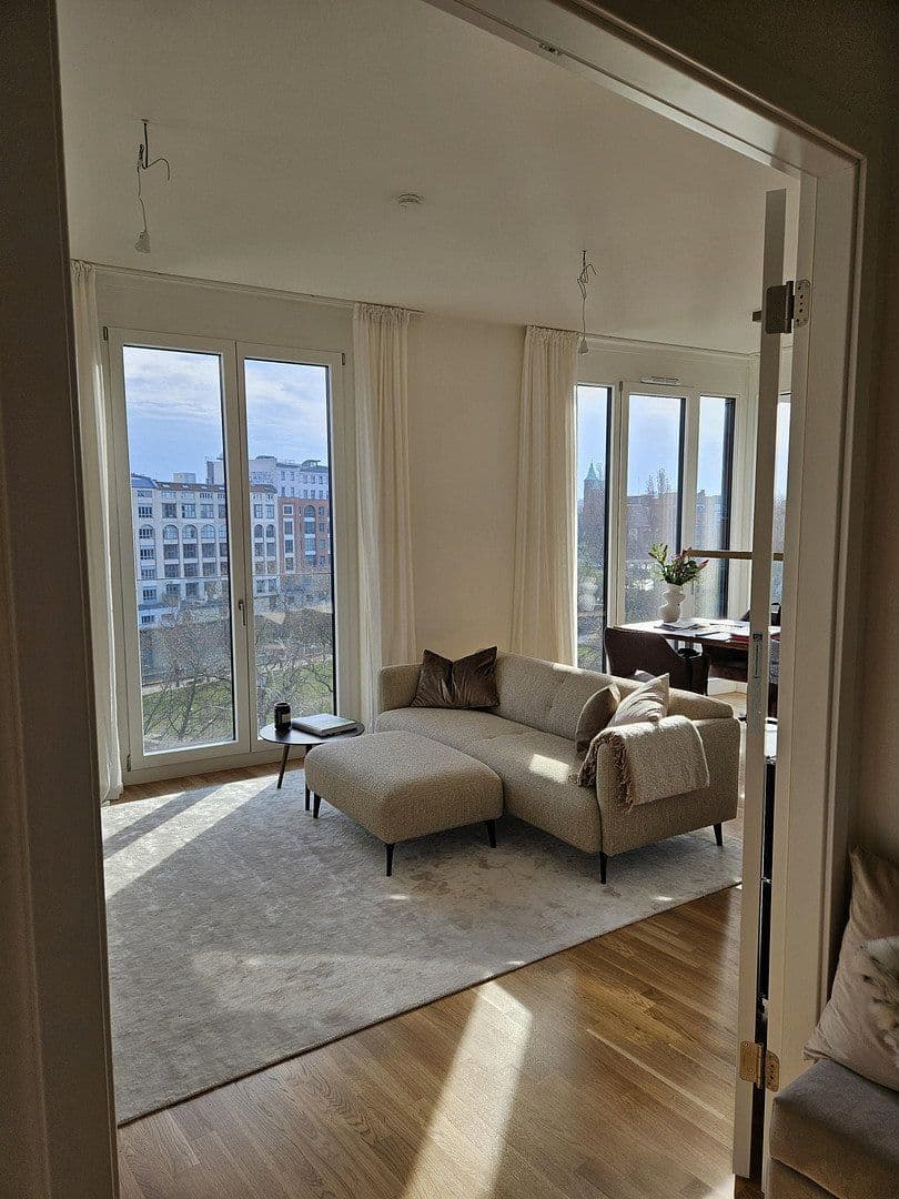 Pronájem bytu 4+1 112 m², Berlin, Berlín Pronájem bytu 4+1 112 m², Berlin, Berlín