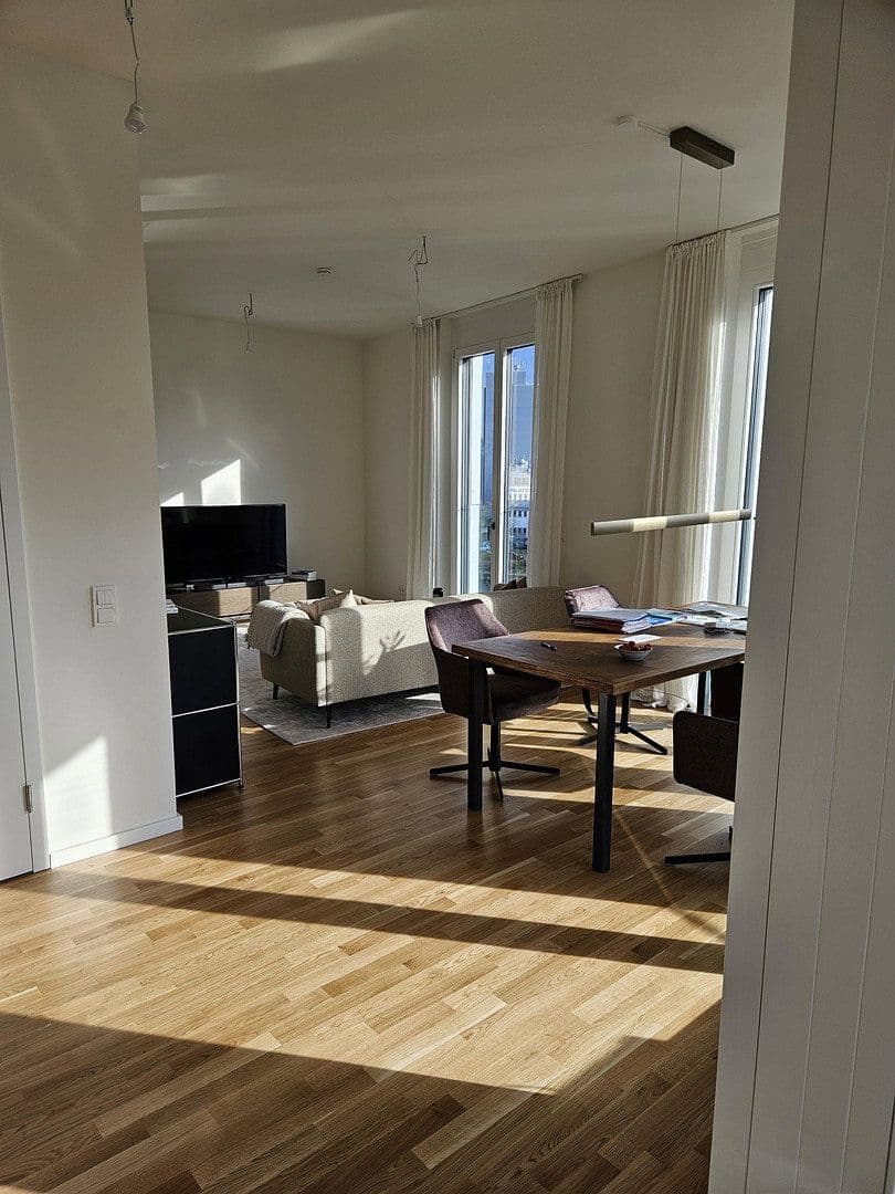 Pronájem bytu 4+1 112 m², Berlin, Berlín Pronájem bytu 4+1 112 m², Berlin, Berlín