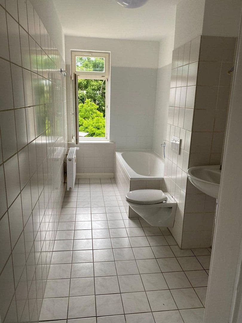 Pronájem bytu 5+1 107 m², Einbeck, Dolní Sasko Pronájem bytu 5+1 107 m², Einbeck, Dolní Sasko