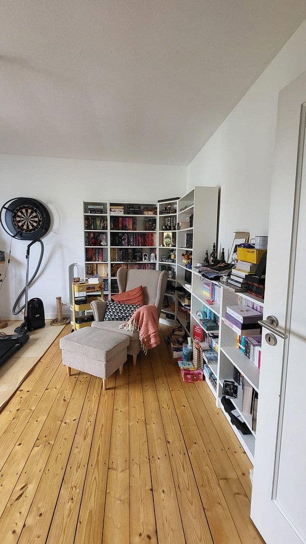 Pronájem bytu 4+1 100 m², Schatenstr. 14, Bielefeld, Severní Porýní-Vestfálsko Pronájem bytu 4+1 100 m², Schatenstr. 14, Bielefeld, Severní Porýní-Vestfálsko