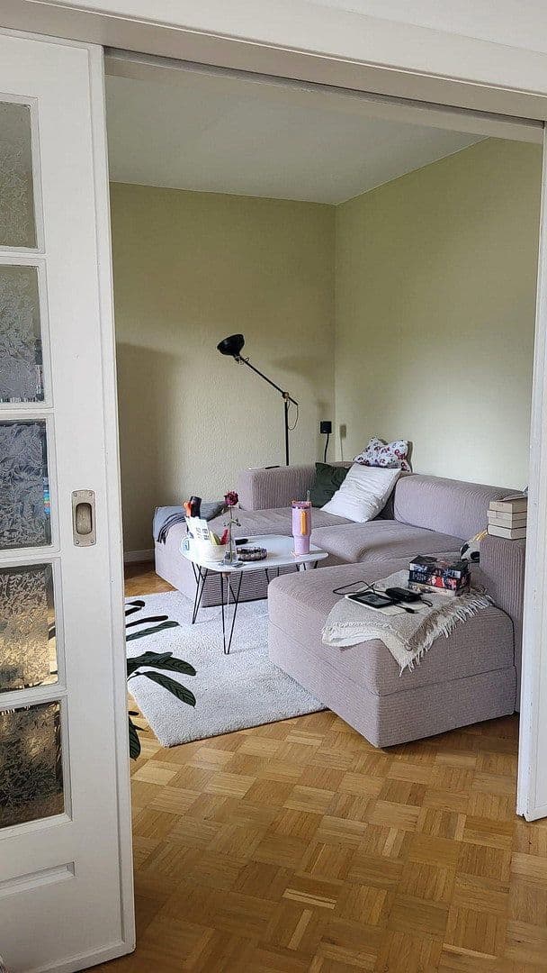 Pronájem bytu 4+1 100 m², Schatenstr. 14, Bielefeld, Severní Porýní-Vestfálsko Pronájem bytu 4+1 100 m², Schatenstr. 14, Bielefeld, Severní Porýní-Vestfálsko