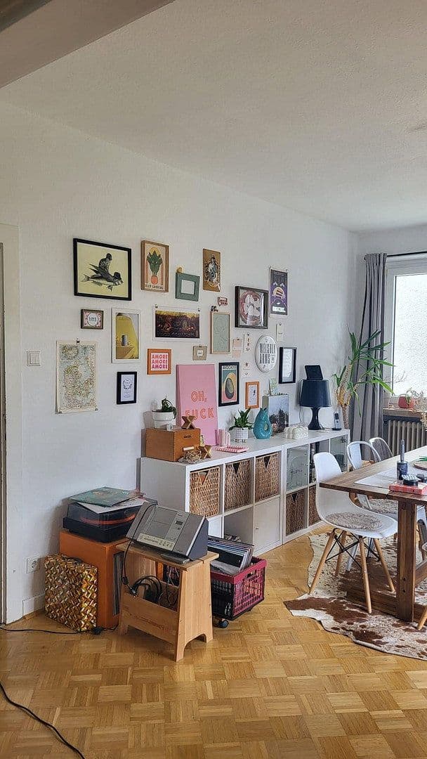 Pronájem bytu 4+1 100 m², Schatenstr. 14, Bielefeld, Severní Porýní-Vestfálsko Pronájem bytu 4+1 100 m², Schatenstr. 14, Bielefeld, Severní Porýní-Vestfálsko
