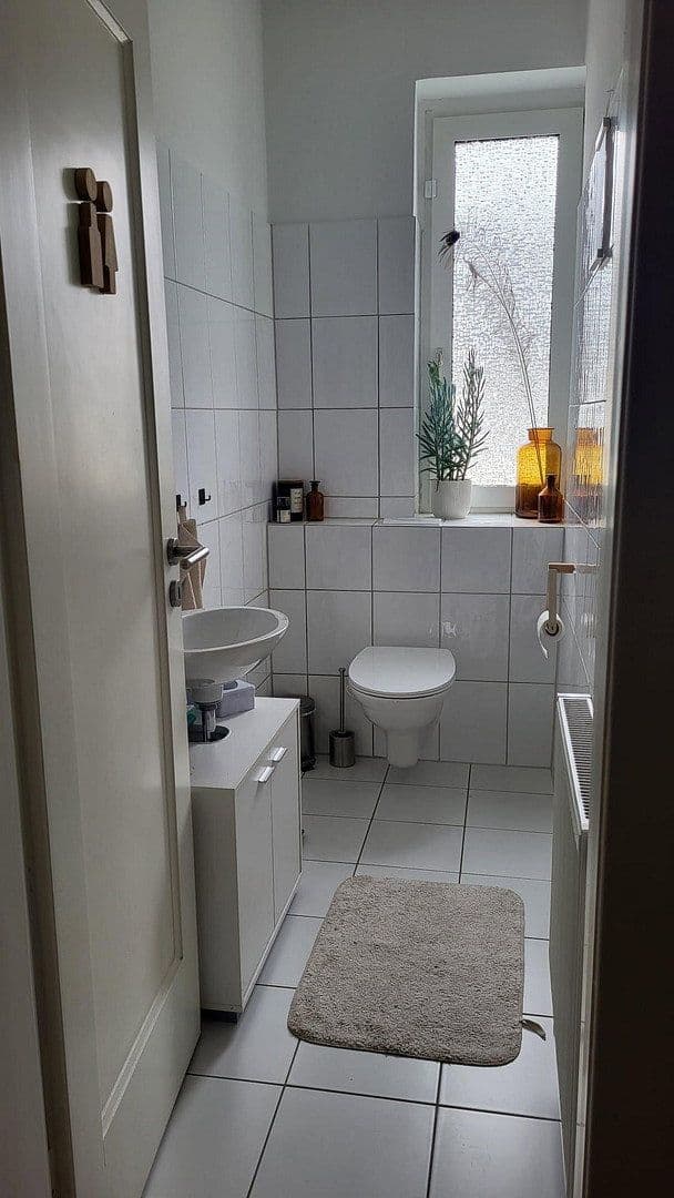 Pronájem bytu 4+1 100 m², Schatenstr. 14, Bielefeld, Severní Porýní-Vestfálsko Pronájem bytu 4+1 100 m², Schatenstr. 14, Bielefeld, Severní Porýní-Vestfálsko