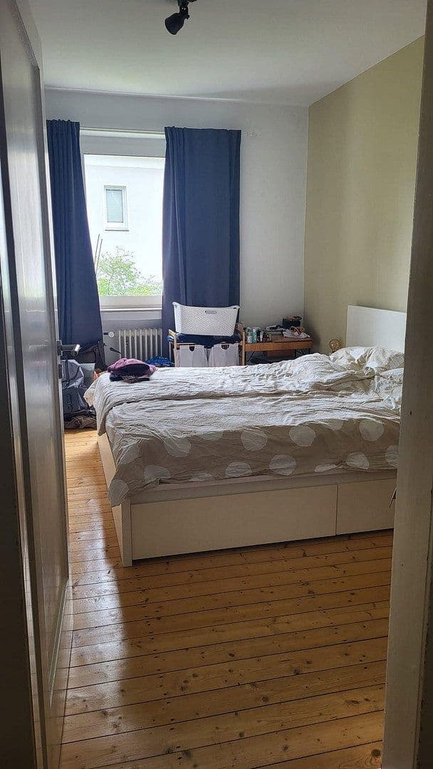 Pronájem bytu 4+1 100 m², Schatenstr. 14, Bielefeld, Severní Porýní-Vestfálsko Pronájem bytu 4+1 100 m², Schatenstr. 14, Bielefeld, Severní Porýní-Vestfálsko