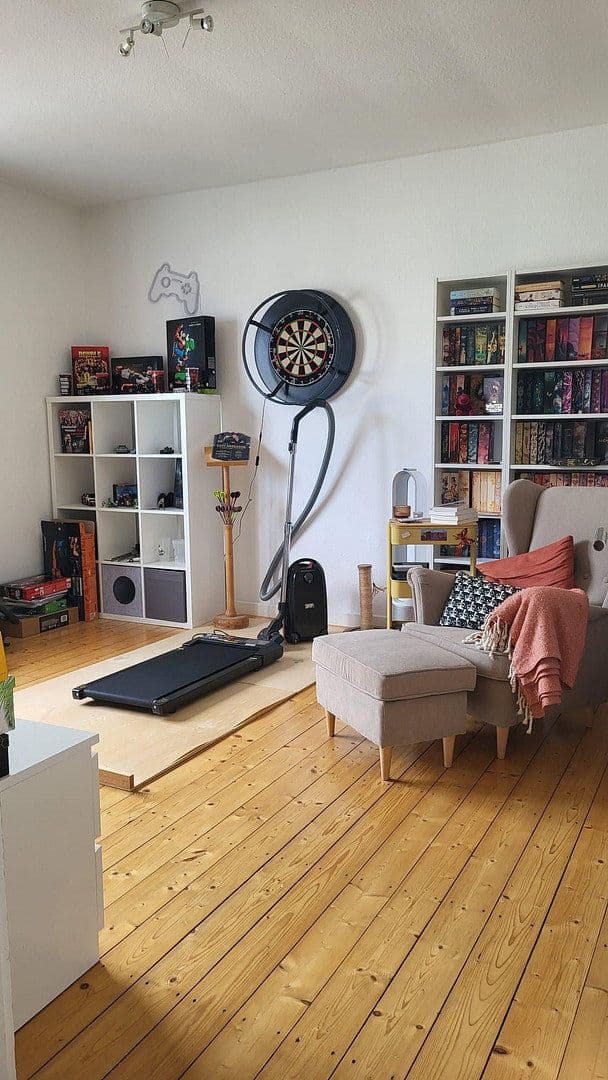 Pronájem bytu 4+1 100 m², Schatenstr. 14, Bielefeld, Severní Porýní-Vestfálsko Pronájem bytu 4+1 100 m², Schatenstr. 14, Bielefeld, Severní Porýní-Vestfálsko