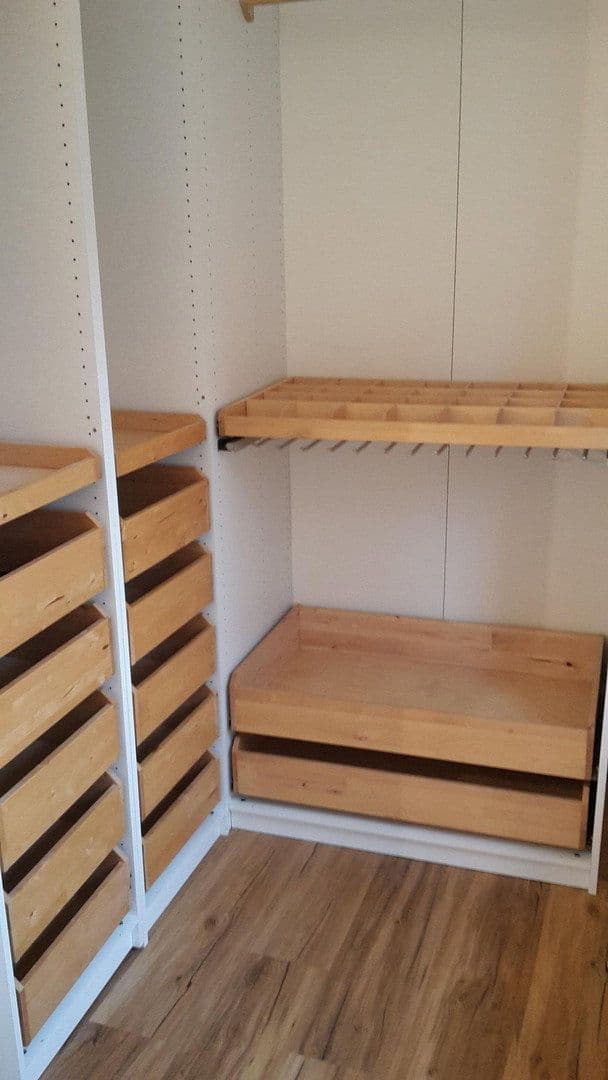 Pronájem domu 46 m², pozemek 38 m², Stuttgart, Bádensko-Württembersko Pronájem domu 46 m², pozemek 38 m², Stuttgart, Bádensko-Württembersko