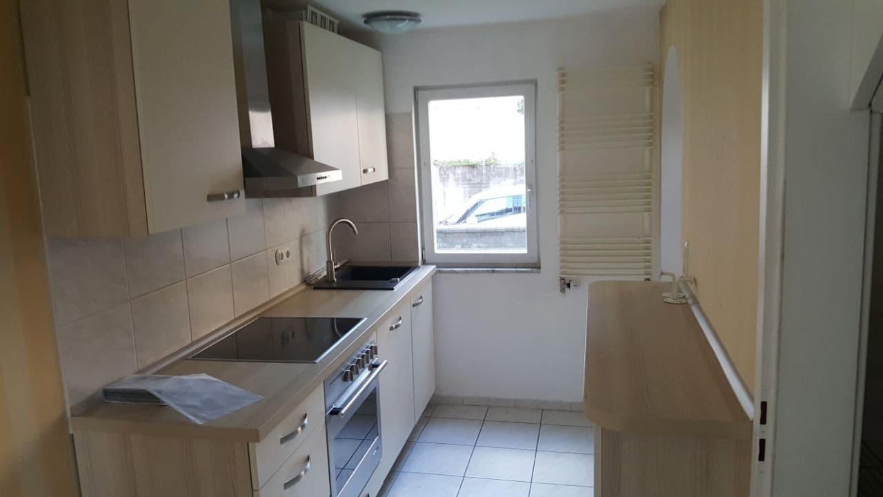 Pronájem domu 46 m², pozemek 38 m², Stuttgart, Bádensko-Württembersko Pronájem domu 46 m², pozemek 38 m², Stuttgart, Bádensko-Württembersko