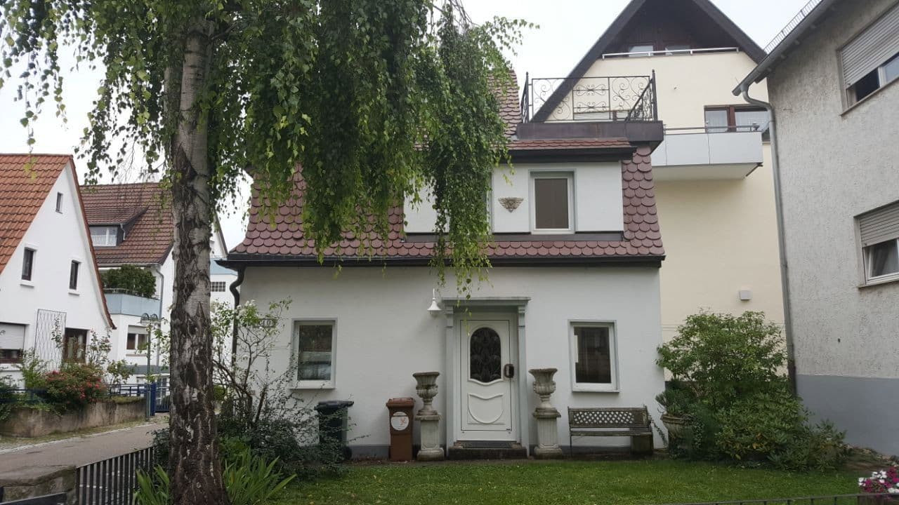 Pronájem domu 46 m², pozemek 38 m², Stuttgart, Bádensko-Württembersko Pronájem domu 46 m², pozemek 38 m², Stuttgart, Bádensko-Württembersko