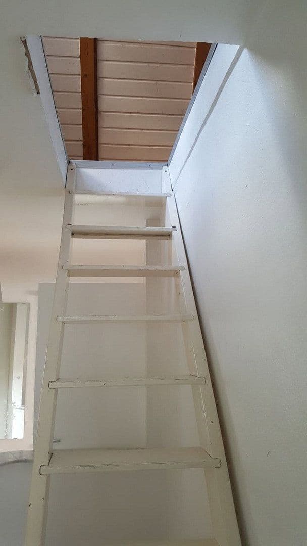 Pronájem domu 46 m², pozemek 38 m², Stuttgart, Bádensko-Württembersko Pronájem domu 46 m², pozemek 38 m², Stuttgart, Bádensko-Württembersko