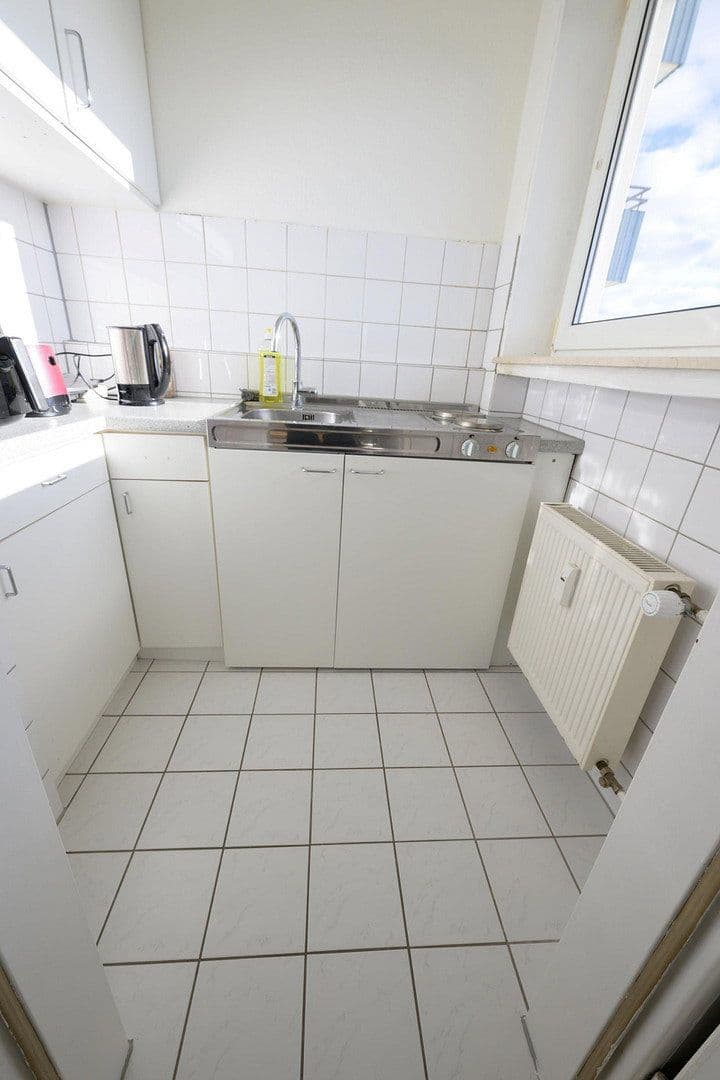 Pronájem bytu 2+1 44 m², Schwarzwaldstraße 49, Mörfelden-Walldorf, Hessen Pronájem bytu 2+1 44 m², Schwarzwaldstraße 49, Mörfelden-Walldorf, Hessen