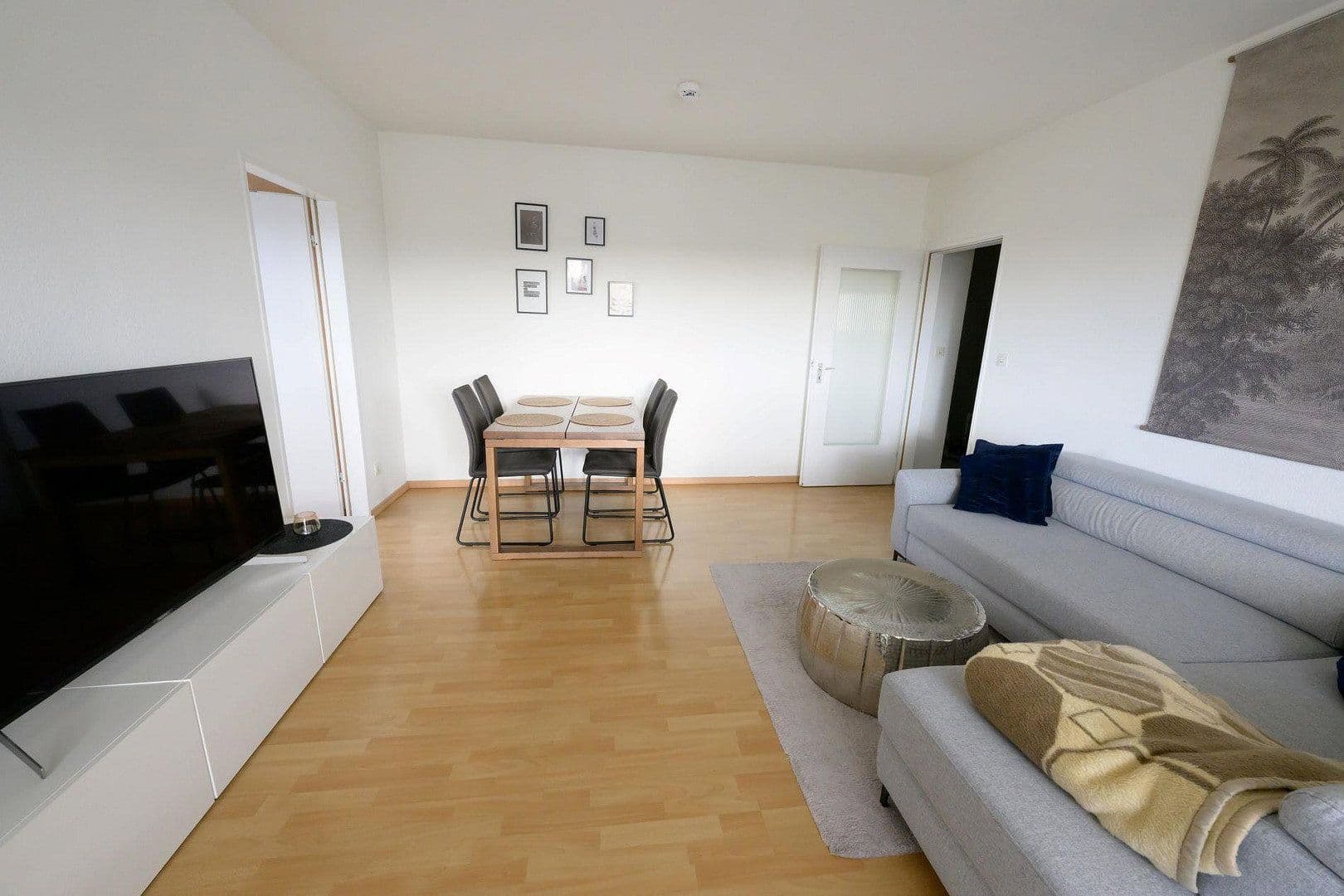 Pronájem bytu 2+1 44 m², Schwarzwaldstraße 49, Mörfelden-Walldorf, Hessen Pronájem bytu 2+1 44 m², Schwarzwaldstraße 49, Mörfelden-Walldorf, Hessen