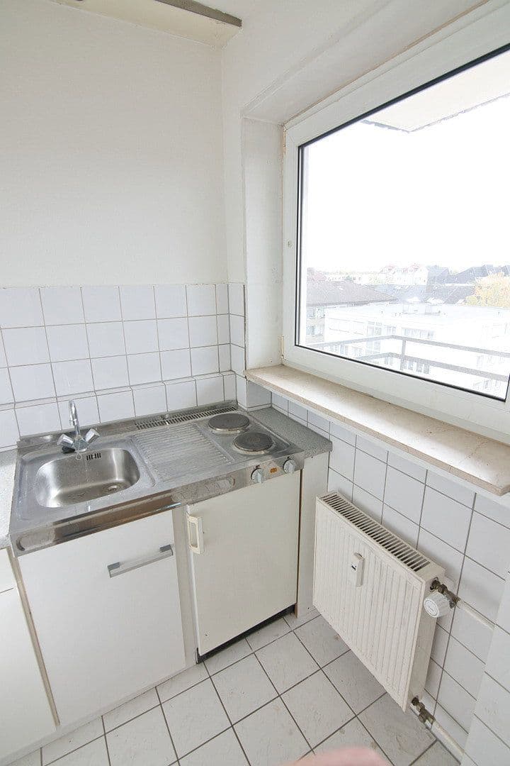 Pronájem bytu 2+1 44 m², Schwarzwaldstraße 49, Mörfelden-Walldorf, Hessen Pronájem bytu 2+1 44 m², Schwarzwaldstraße 49, Mörfelden-Walldorf, Hessen