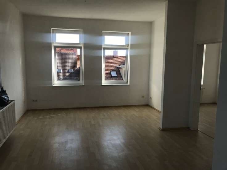 Pronájem bytu 2+1 60 m², Rousseaustr. 17, Starohrad, Durynsko Pronájem bytu 2+1 60 m², Rousseaustr. 17, Starohrad, Durynsko