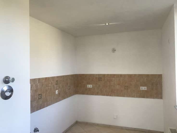 Pronájem bytu 2+1 60 m², Rousseaustr. 17, Starohrad, Durynsko Pronájem bytu 2+1 60 m², Rousseaustr. 17, Starohrad, Durynsko