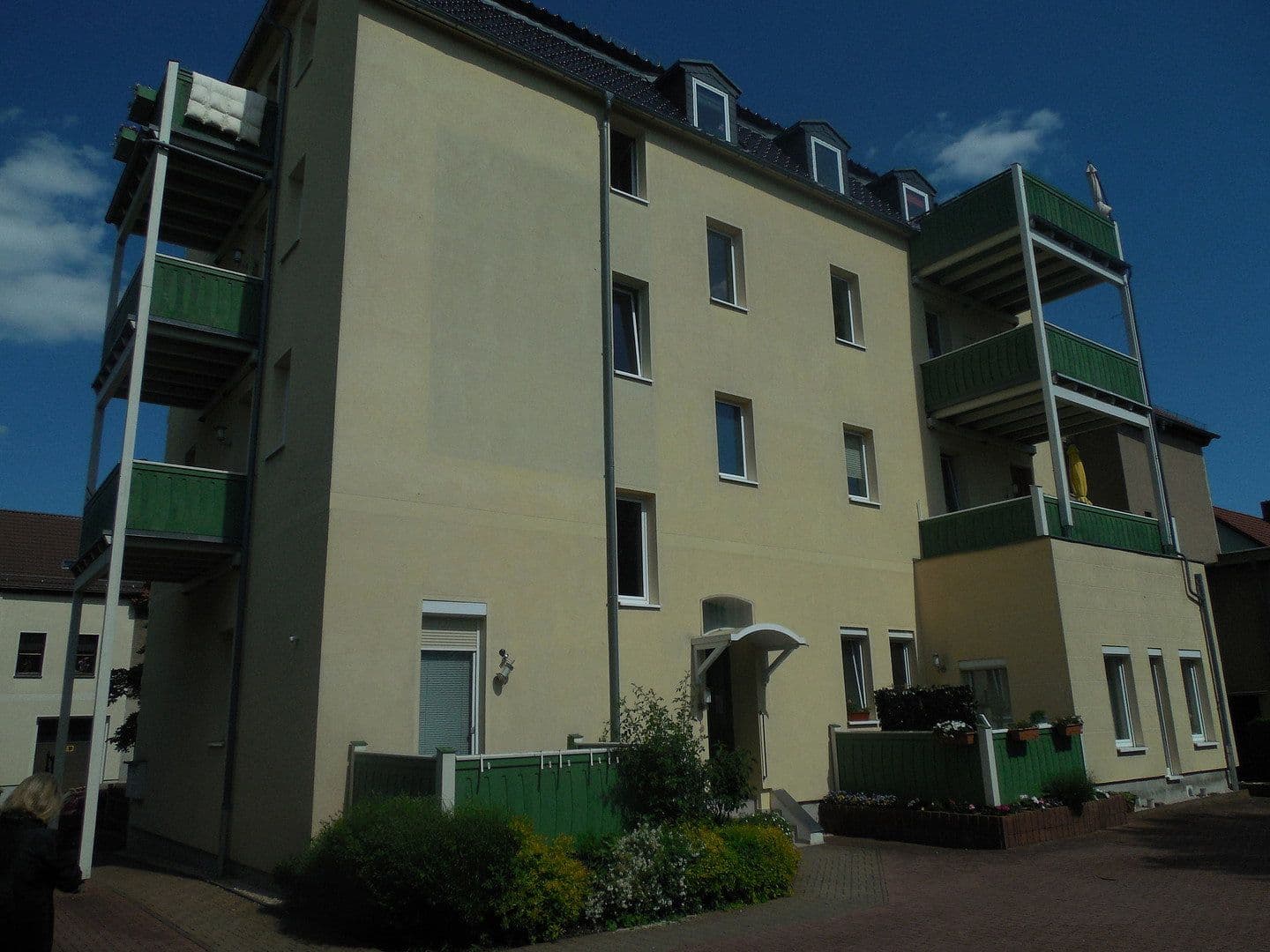 Pronájem bytu 2+1 60 m², Rousseaustr. 17, Starohrad, Durynsko Pronájem bytu 2+1 60 m², Rousseaustr. 17, Starohrad, Durynsko