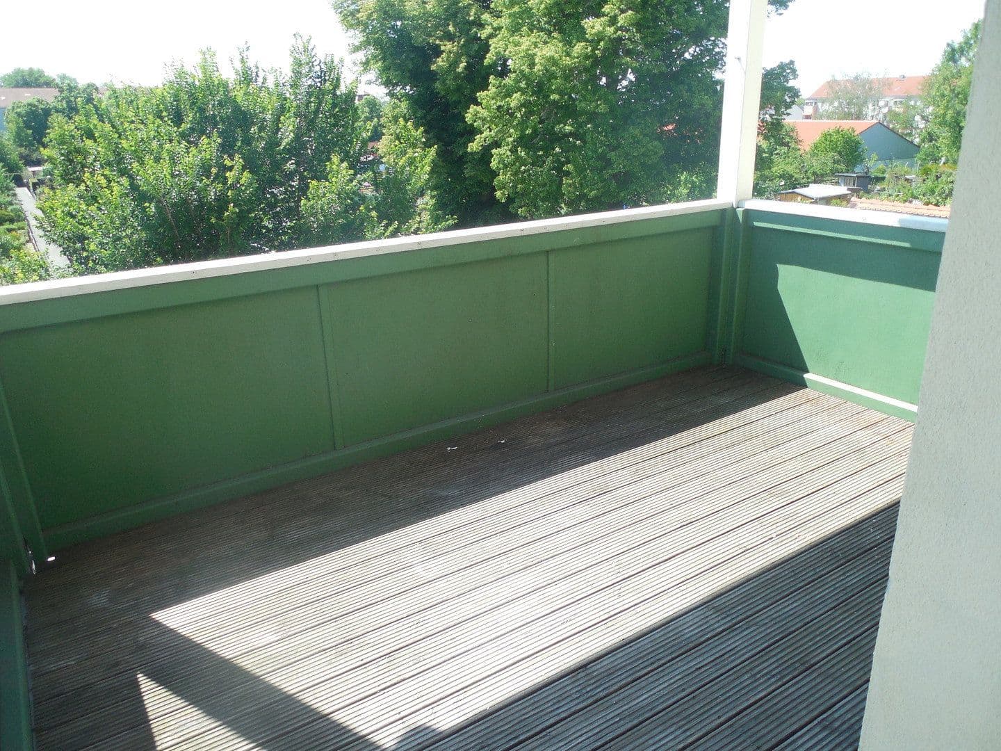 Pronájem bytu 2+1 60 m², Rousseaustr. 17, Starohrad, Durynsko Pronájem bytu 2+1 60 m², Rousseaustr. 17, Starohrad, Durynsko