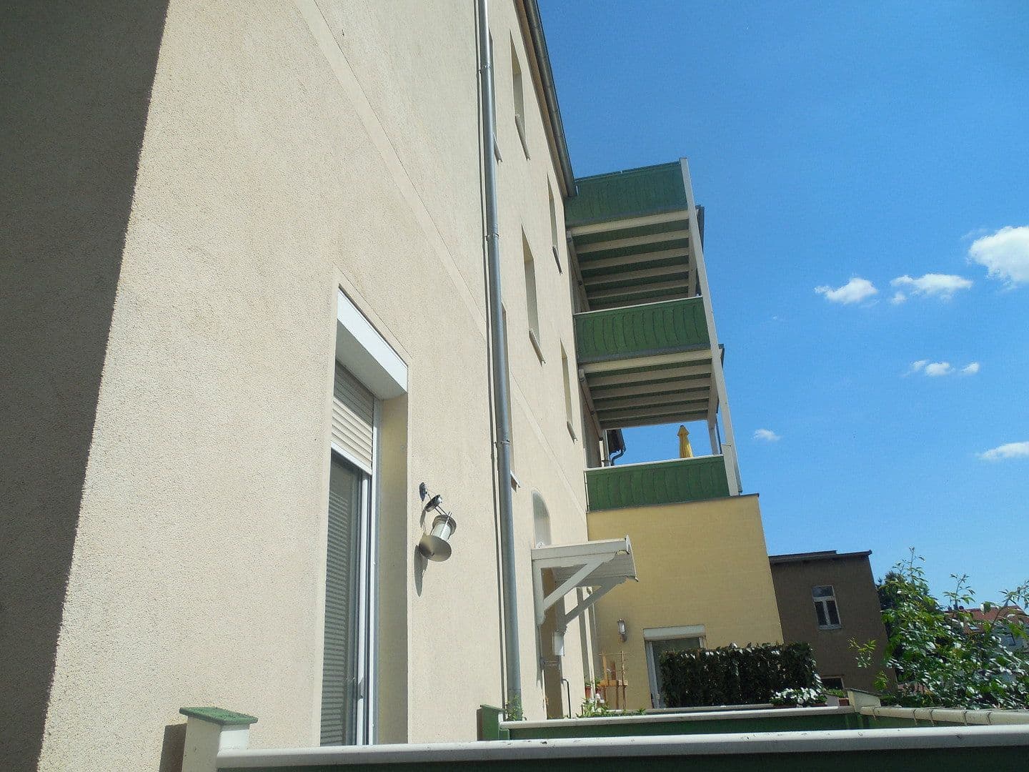 Pronájem bytu 2+1 60 m², Rousseaustr. 17, Starohrad, Durynsko Pronájem bytu 2+1 60 m², Rousseaustr. 17, Starohrad, Durynsko
