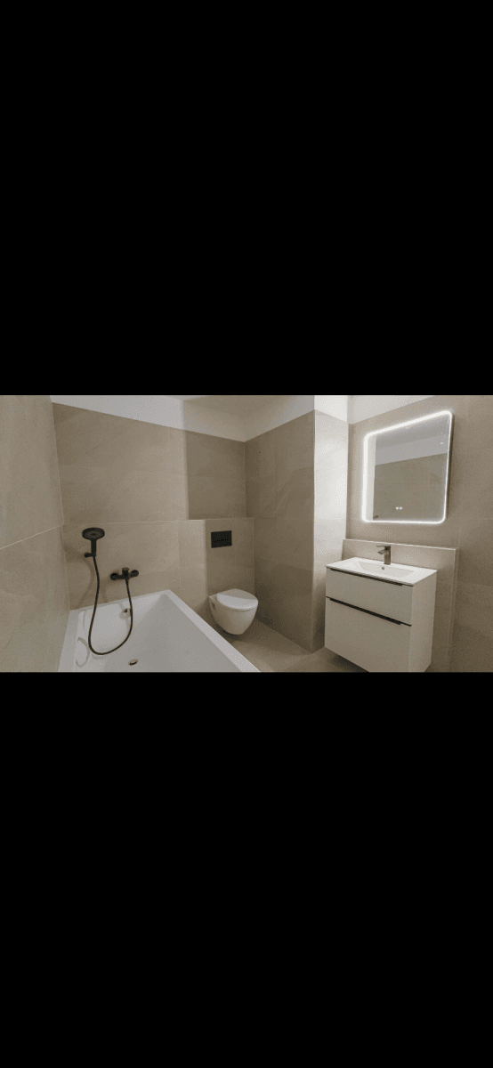 Pronájem bytu 1+kk 34 m², Dobrovodská, České Budějovice, Jihočeský kraj Pronájem bytu 1+kk 34 m², Dobrovodská, České Budějovice, Jihočeský kraj
