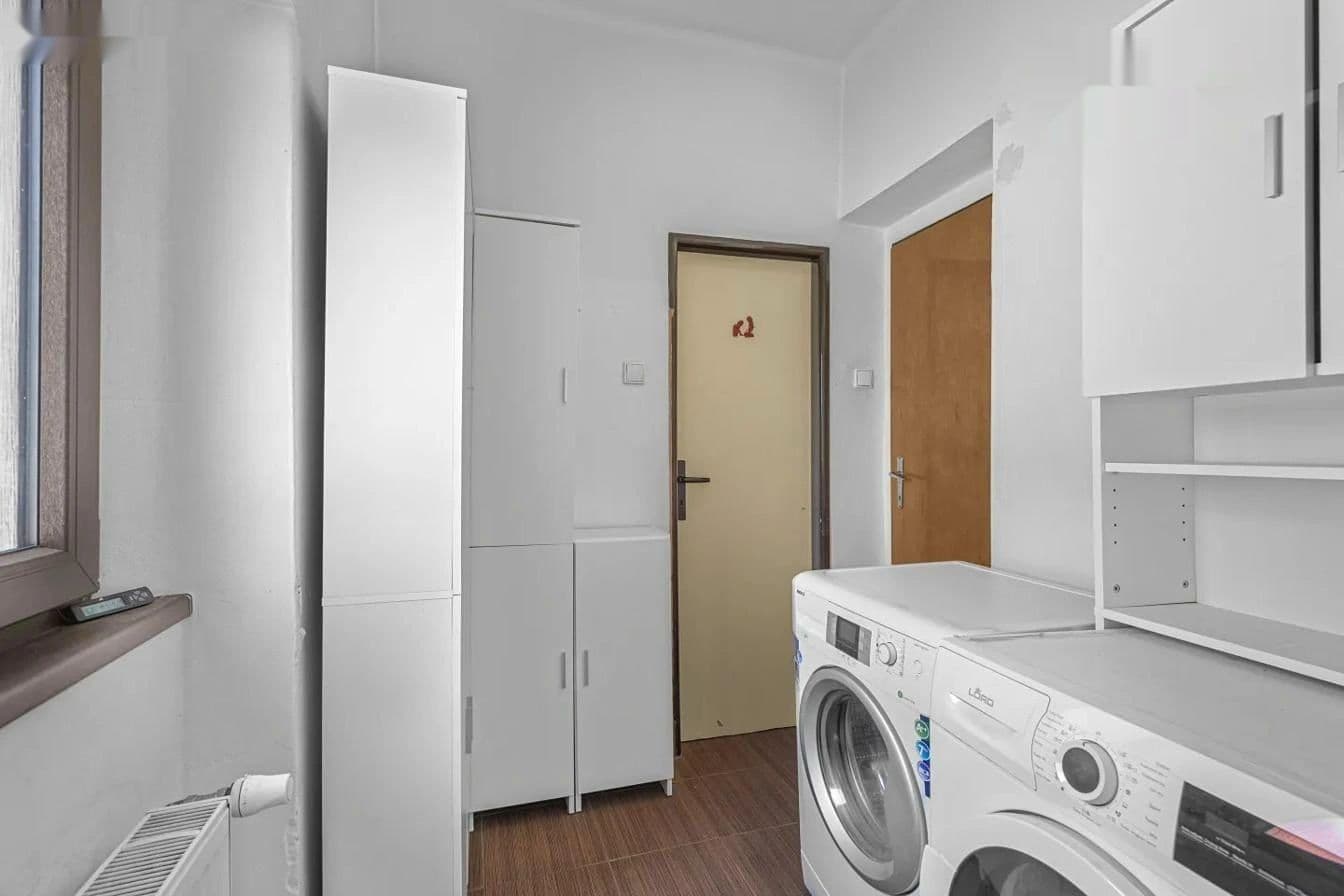 Prodej domu 150 m², pozemek 969 m², Černilovská, Hradec Králové, Královéhradecký kraj Prodej domu 150 m², pozemek 969 m², Černilovská, Hradec Králové, Královéhradecký kraj