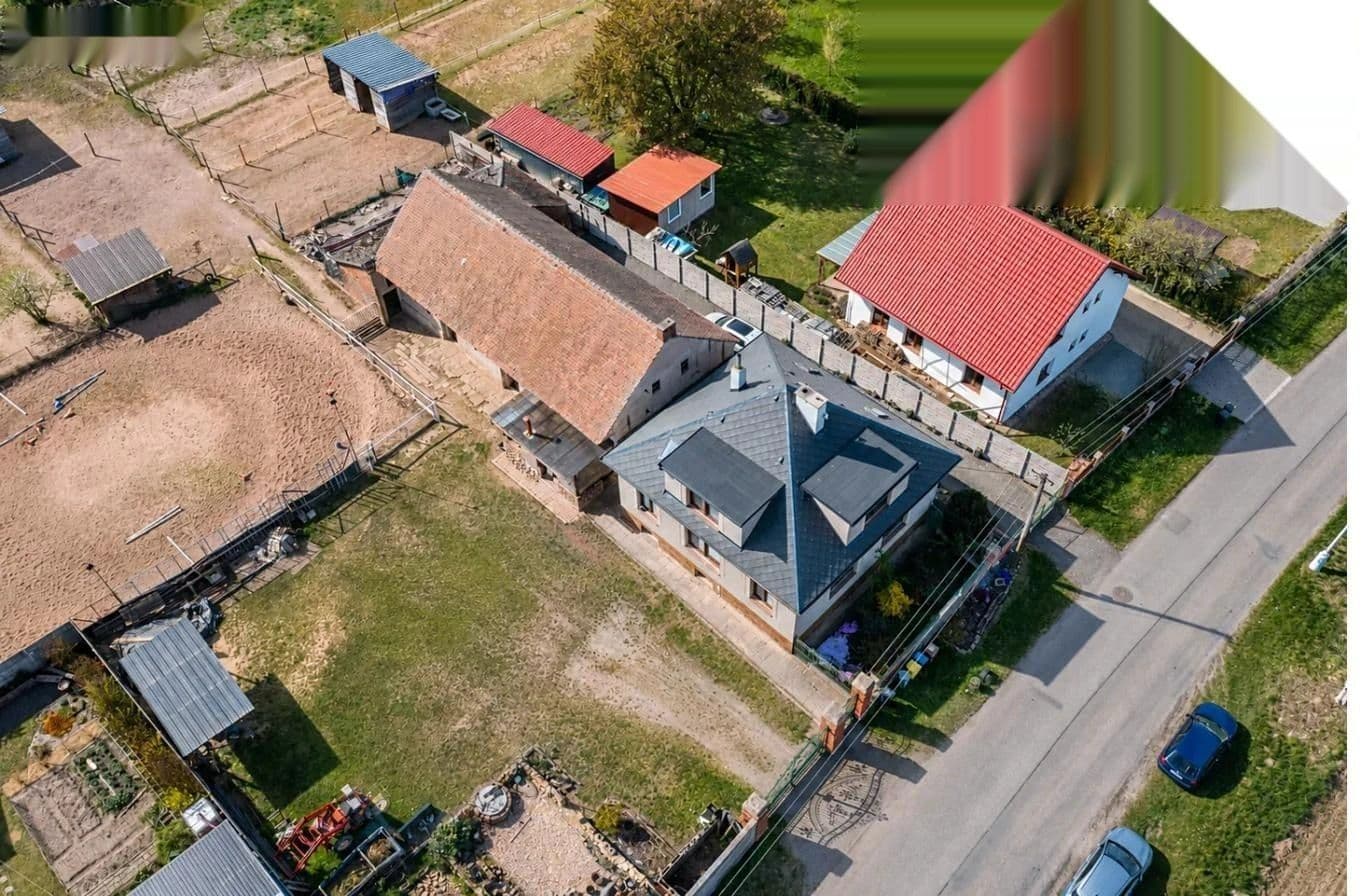 Prodej domu 150 m², pozemek 969 m², Černilovská, Hradec Králové, Královéhradecký kraj Prodej domu 150 m², pozemek 969 m², Černilovská, Hradec Králové, Královéhradecký kraj