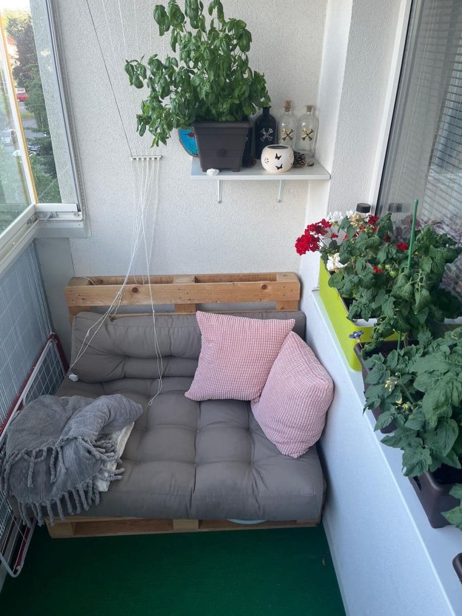Prodej bytu 3+1 78 m², Otradovická, Praha, Praha Prodej bytu 3+1 78 m², Otradovická, Praha, Praha