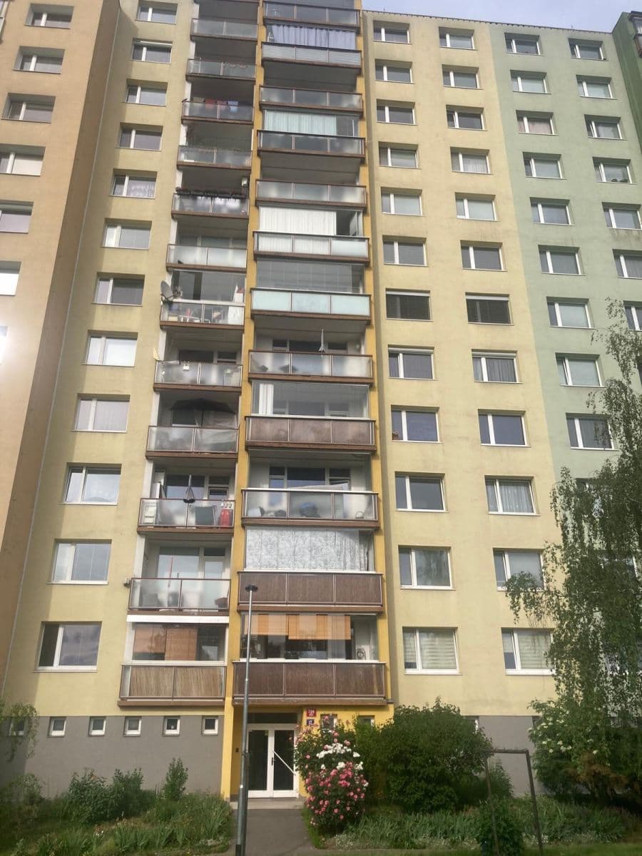 Prodej bytu 3+1 78 m², Otradovická, Praha, Praha Prodej bytu 3+1 78 m², Otradovická, Praha, Praha